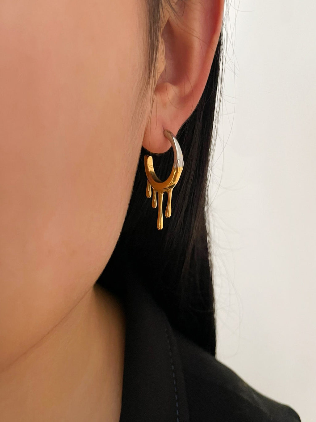 Liquid Gold Hoops - XtraSleek