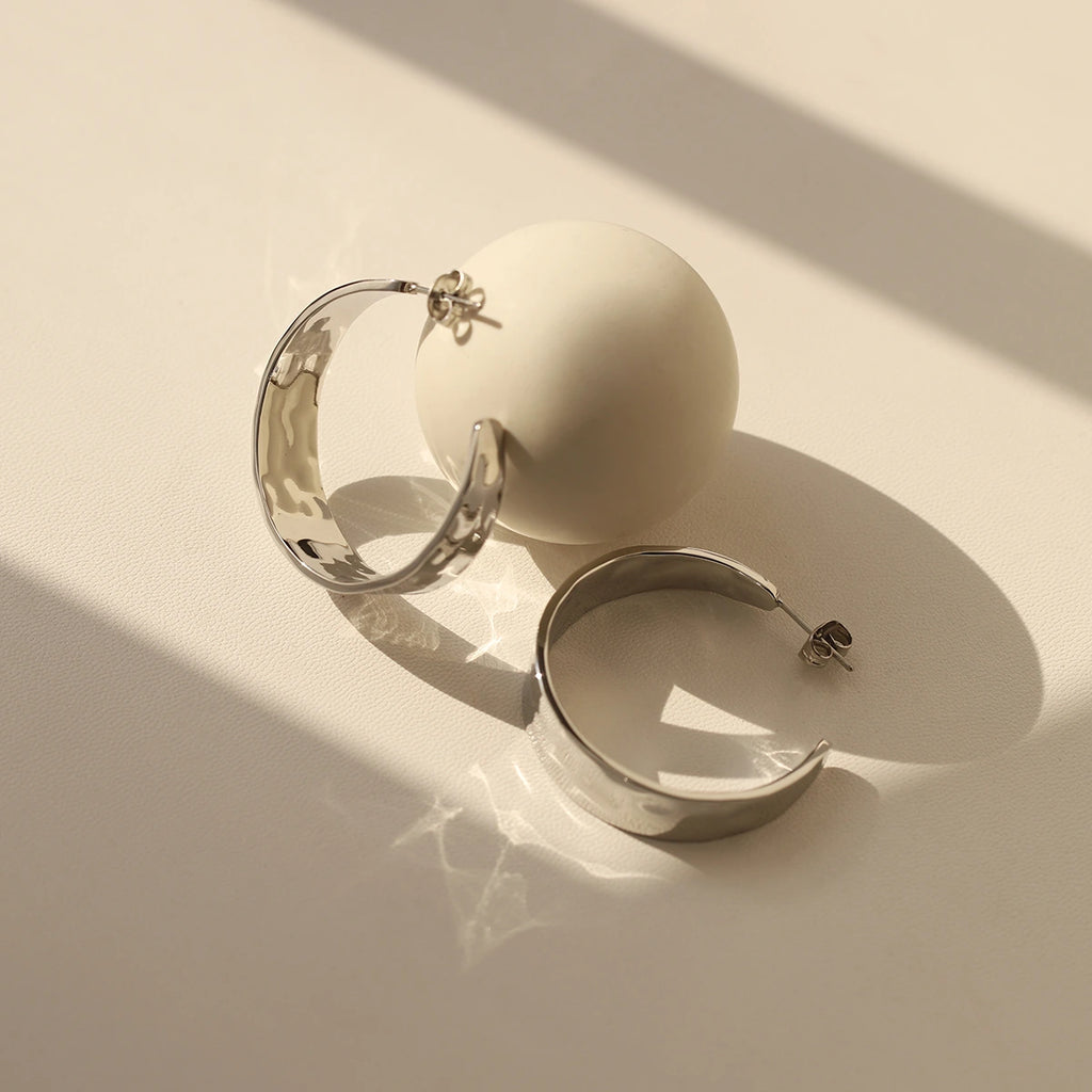 Molten Aura Hoops