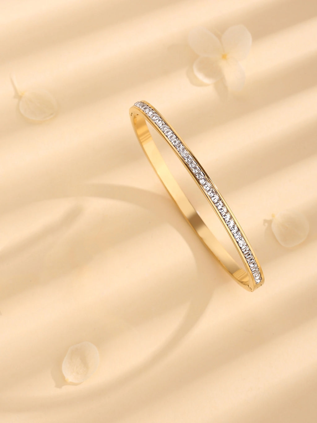 Single Row Bangle