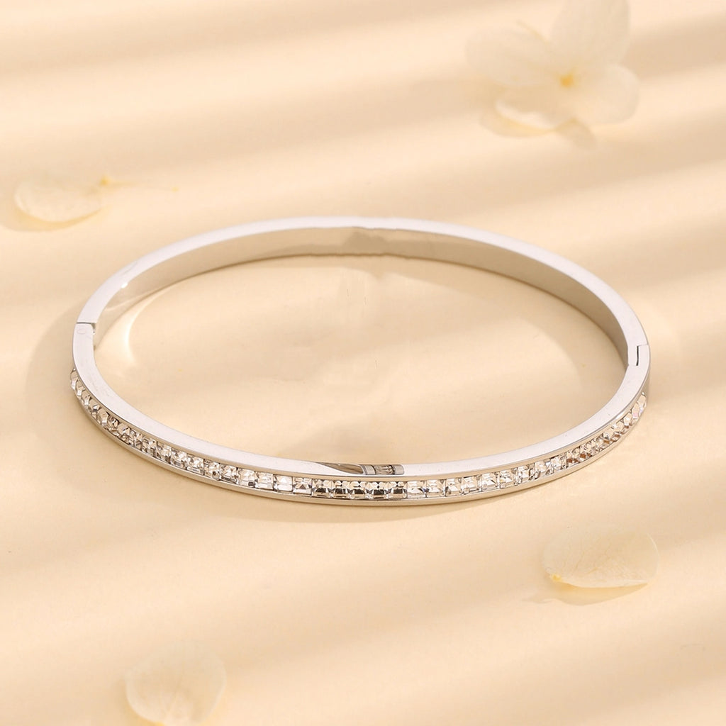 Single Row Bangle