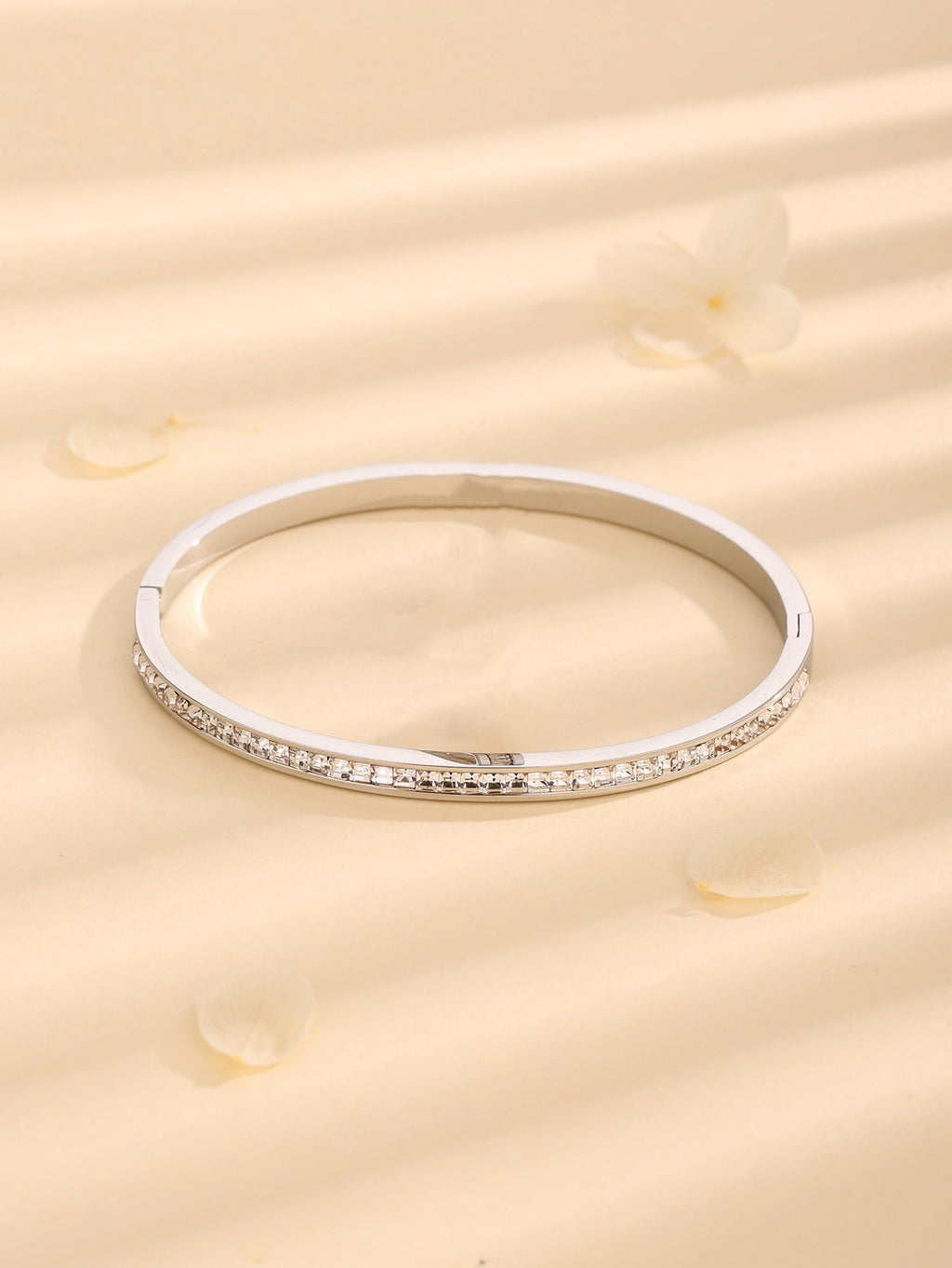 Single Row Bangle
