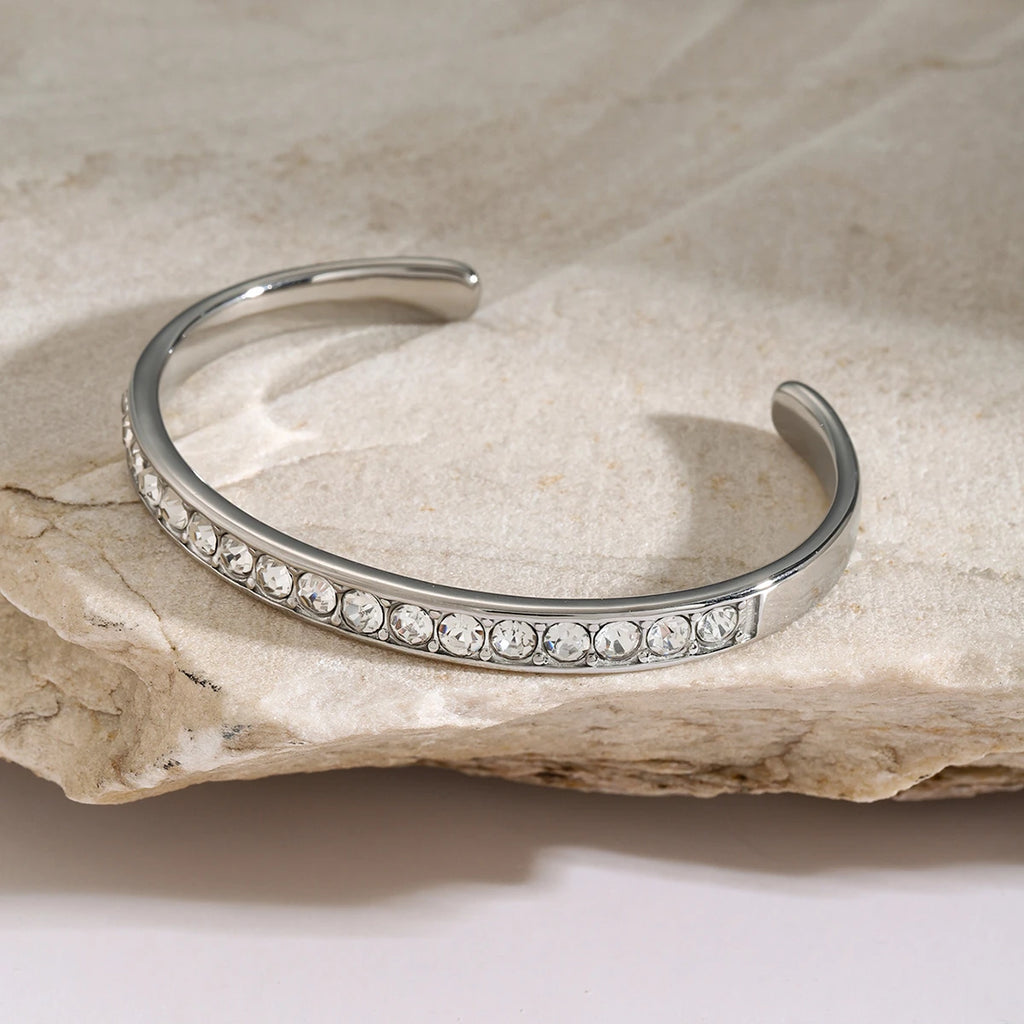 Pavé Edge Bangle
