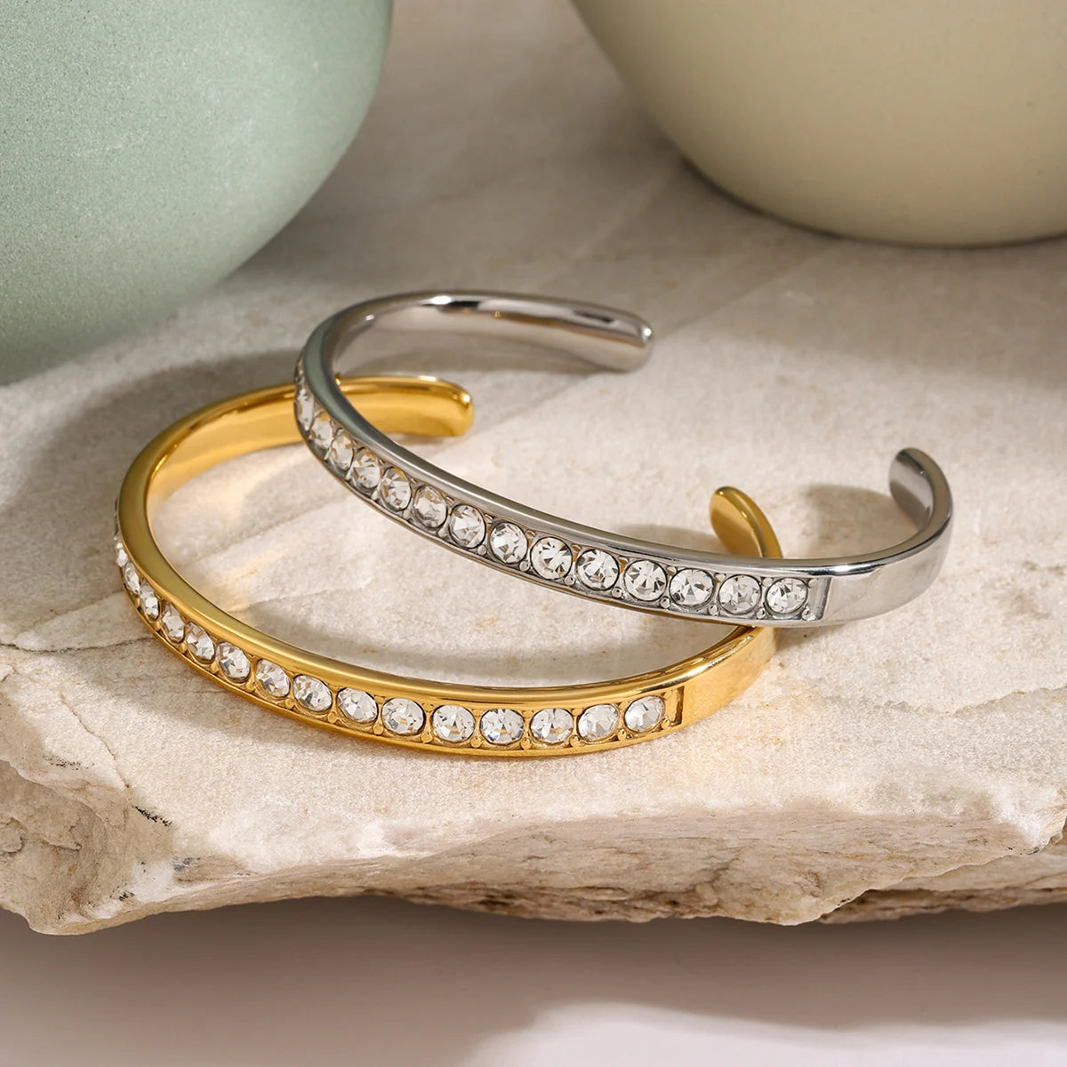 Pavé Edge Bangle