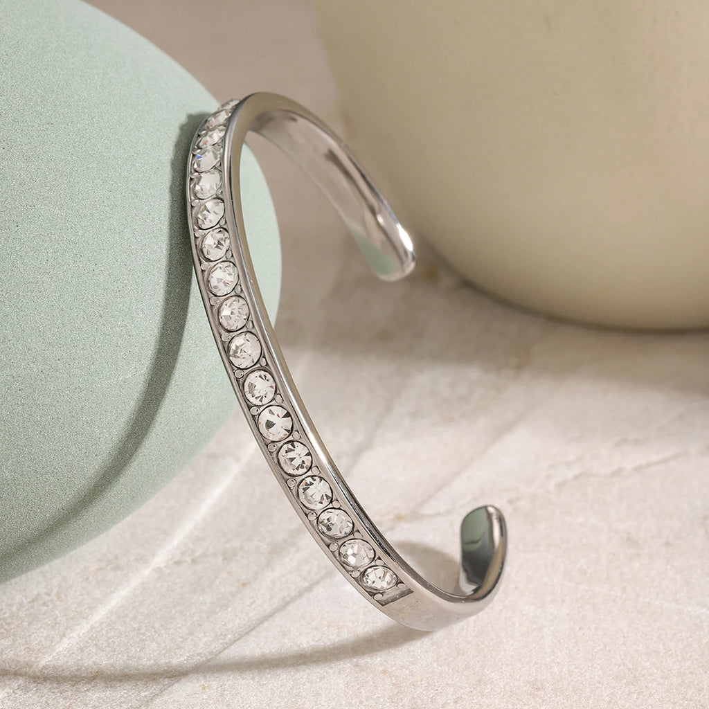 Pavé Edge Bangle