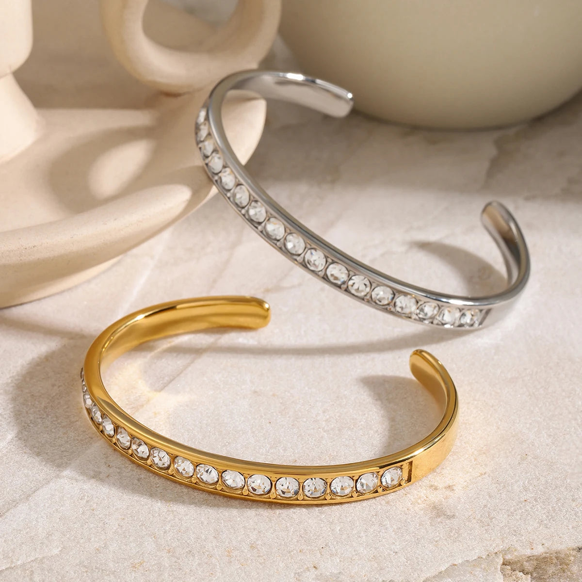 Pavé Edge Bangle