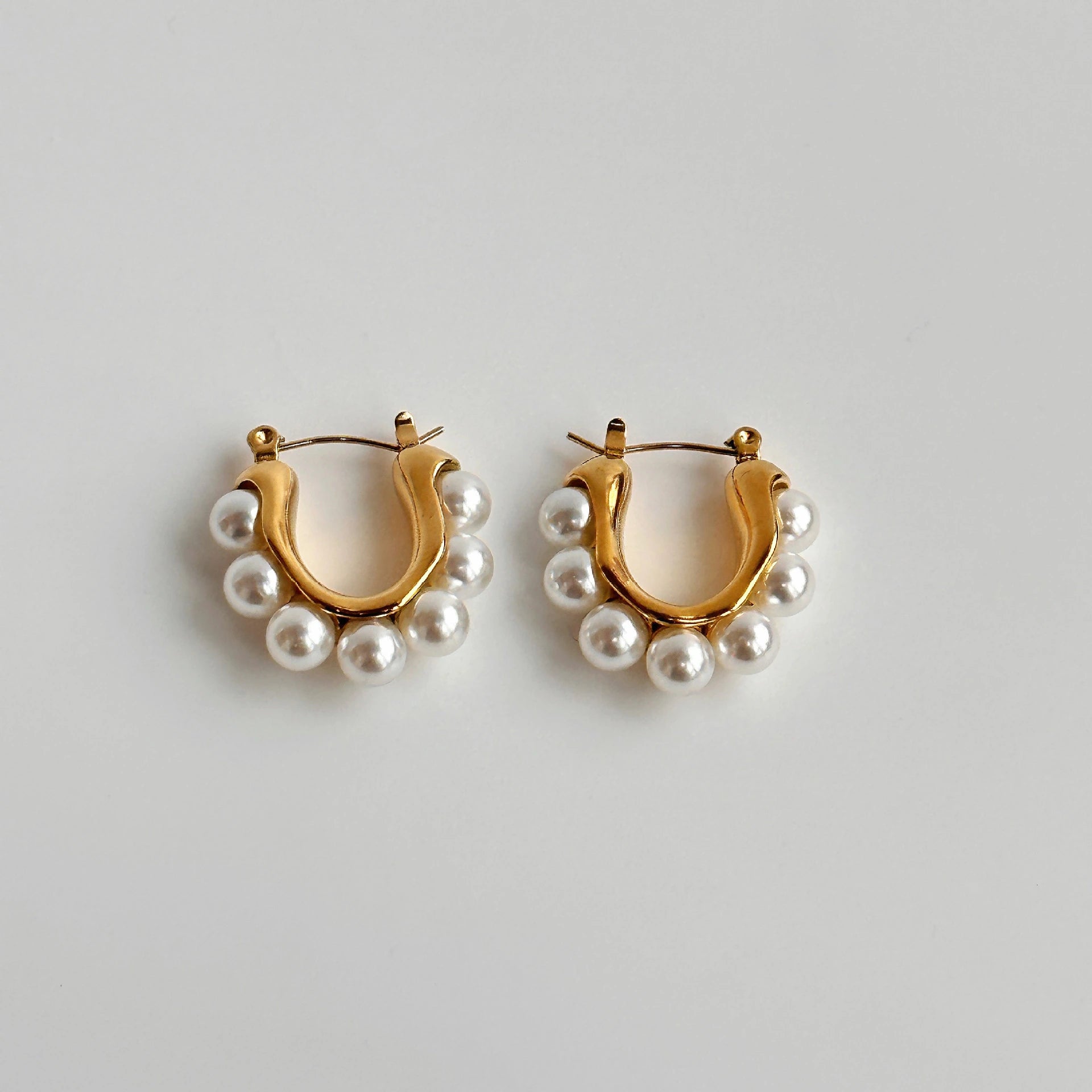 Pure Pearl Hoops