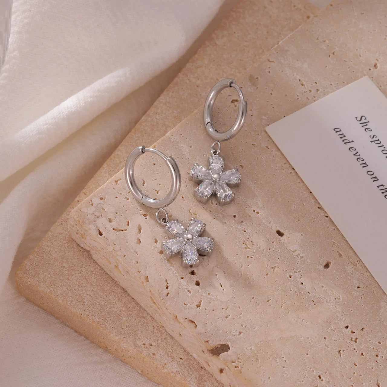 Razor Bloom Hoops