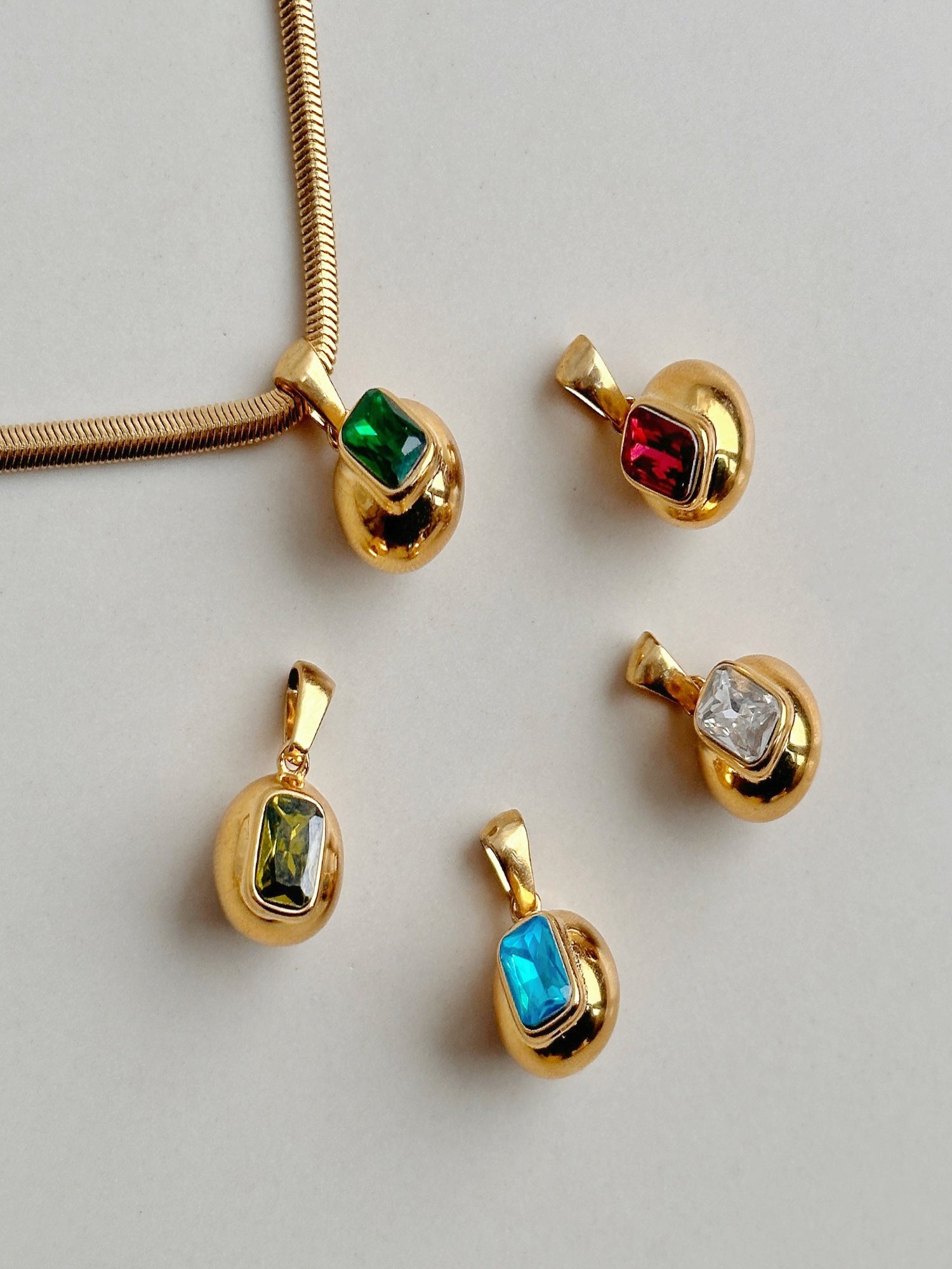 Square Pendant Necklace - XtraSleek