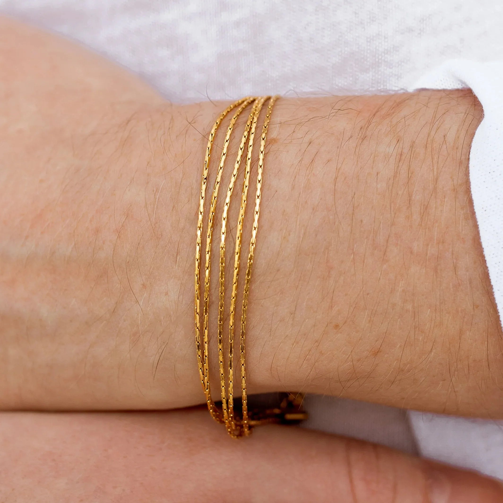 Sleek Strands Bracelet