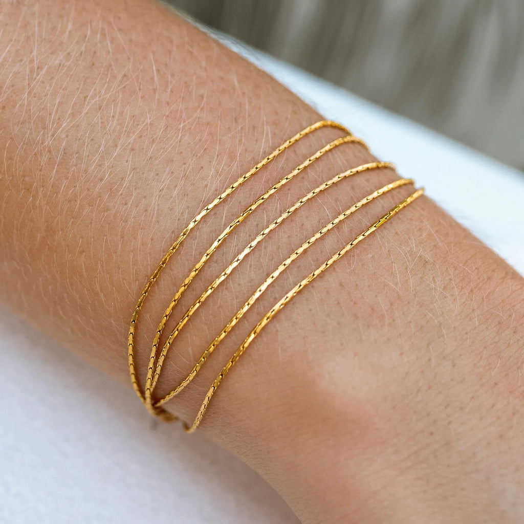 Sleek Strands Bracelet