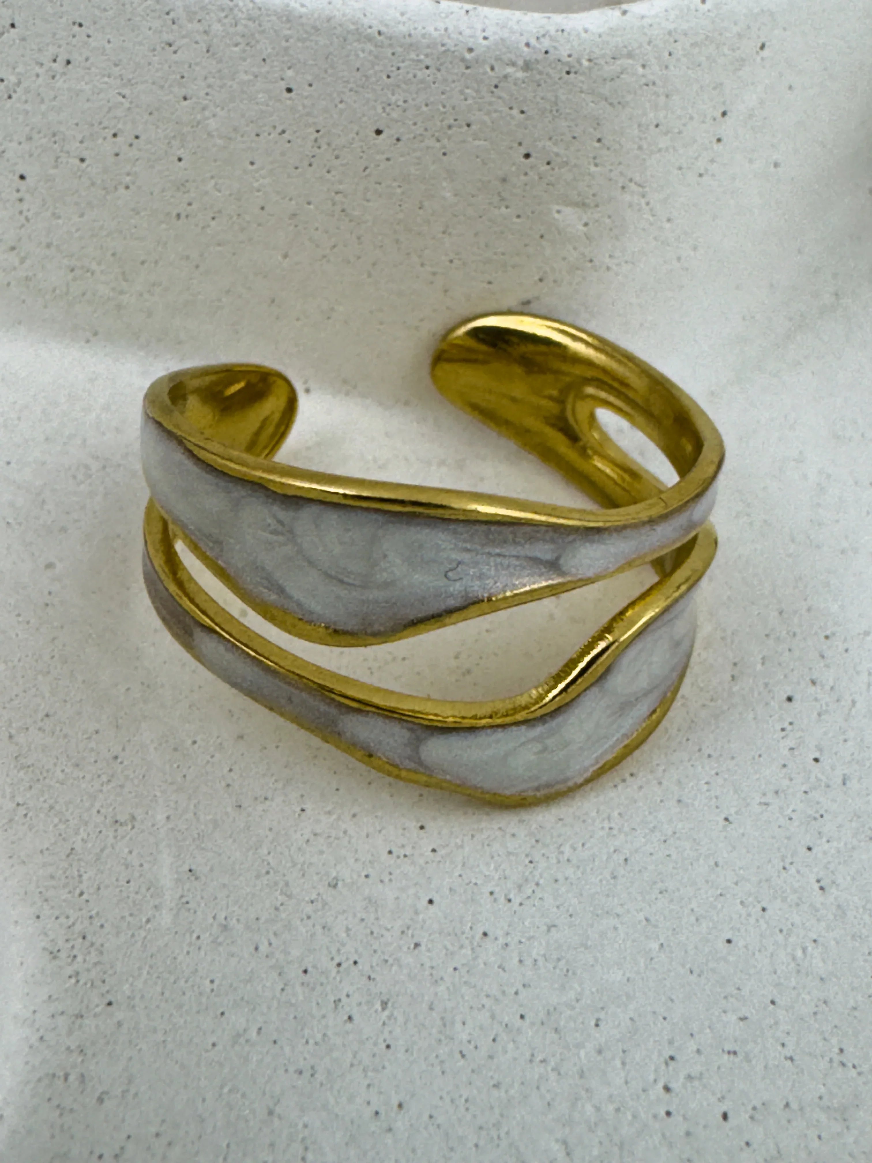 Hip-Hop Exaggerated Geometric Ring - XtraSleek