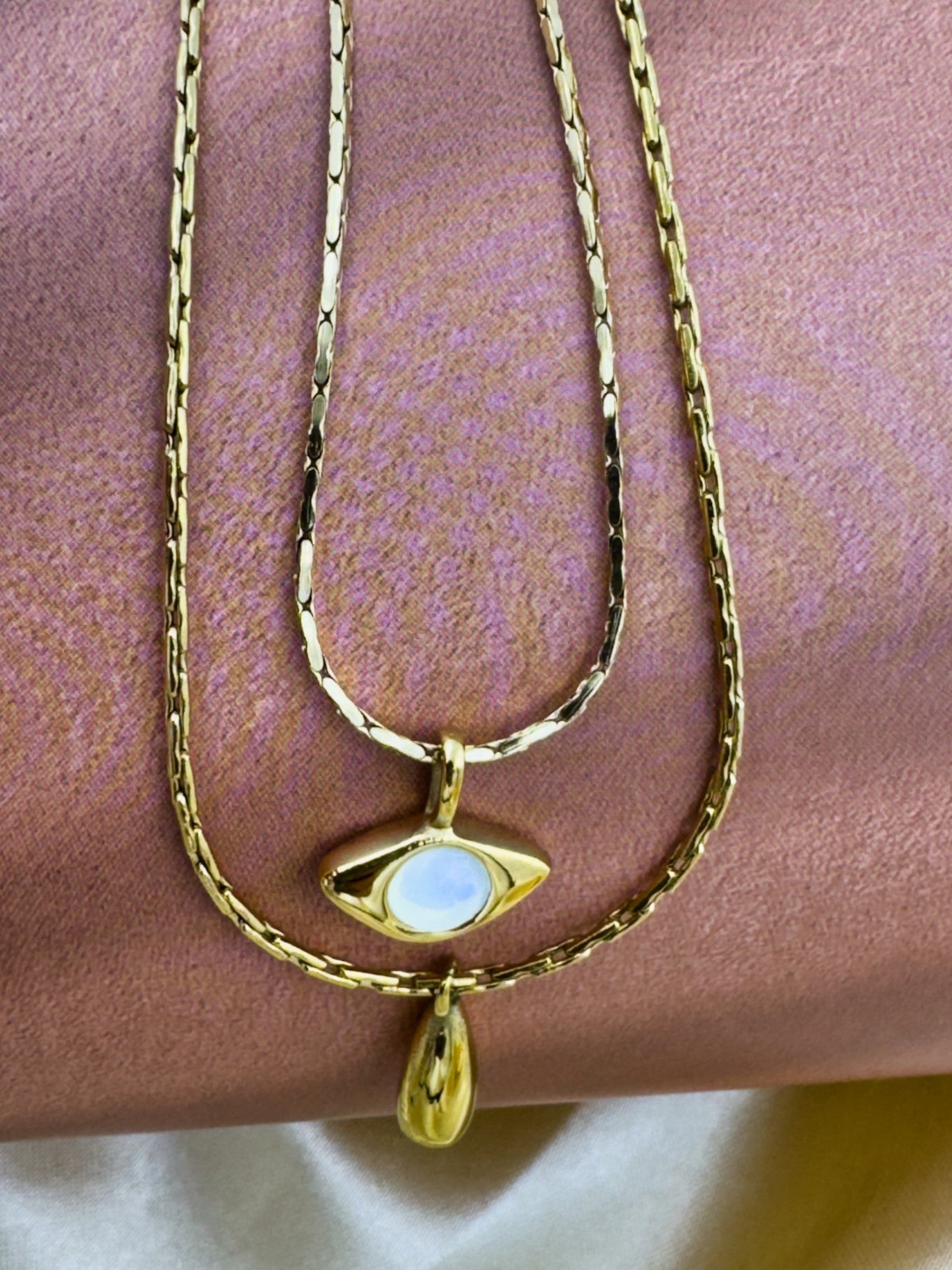 Water Droplets Opal Necklace - XtraSleek