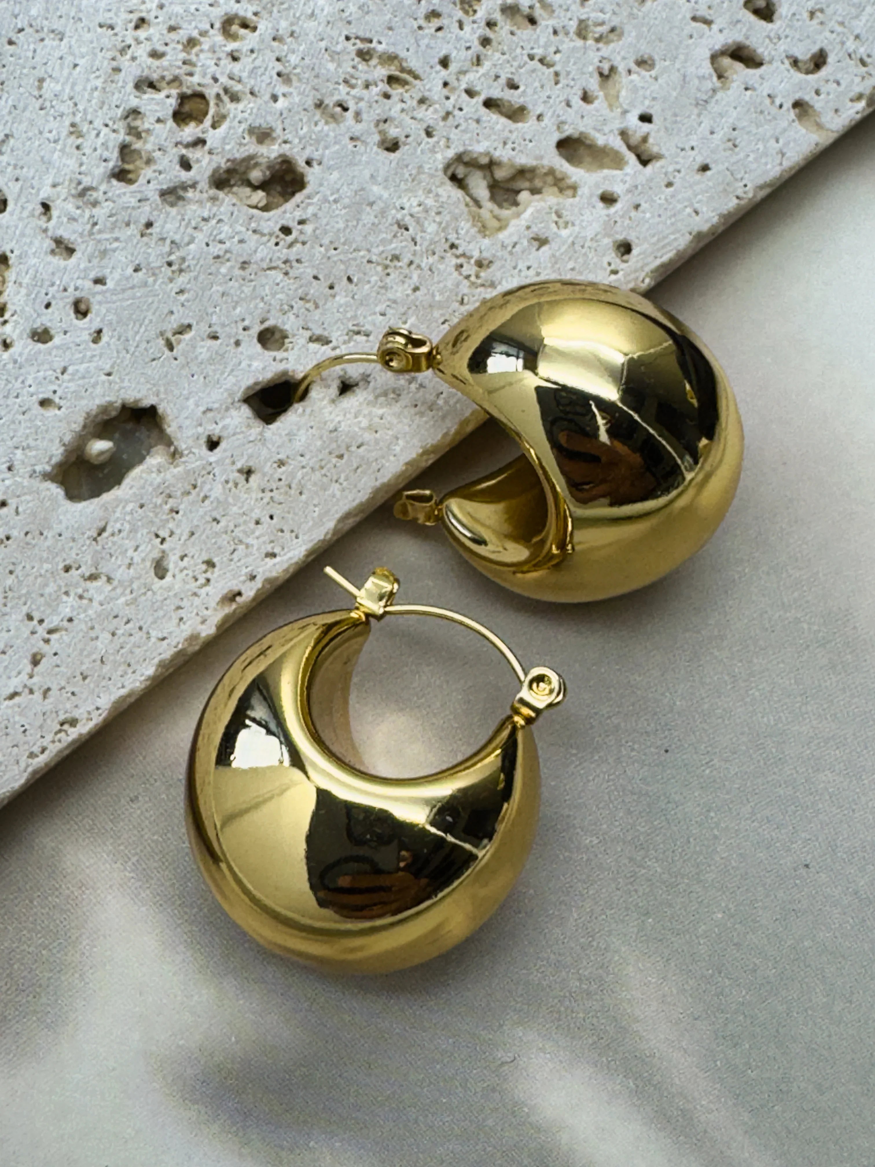Classic shape Earring - XtraSleek