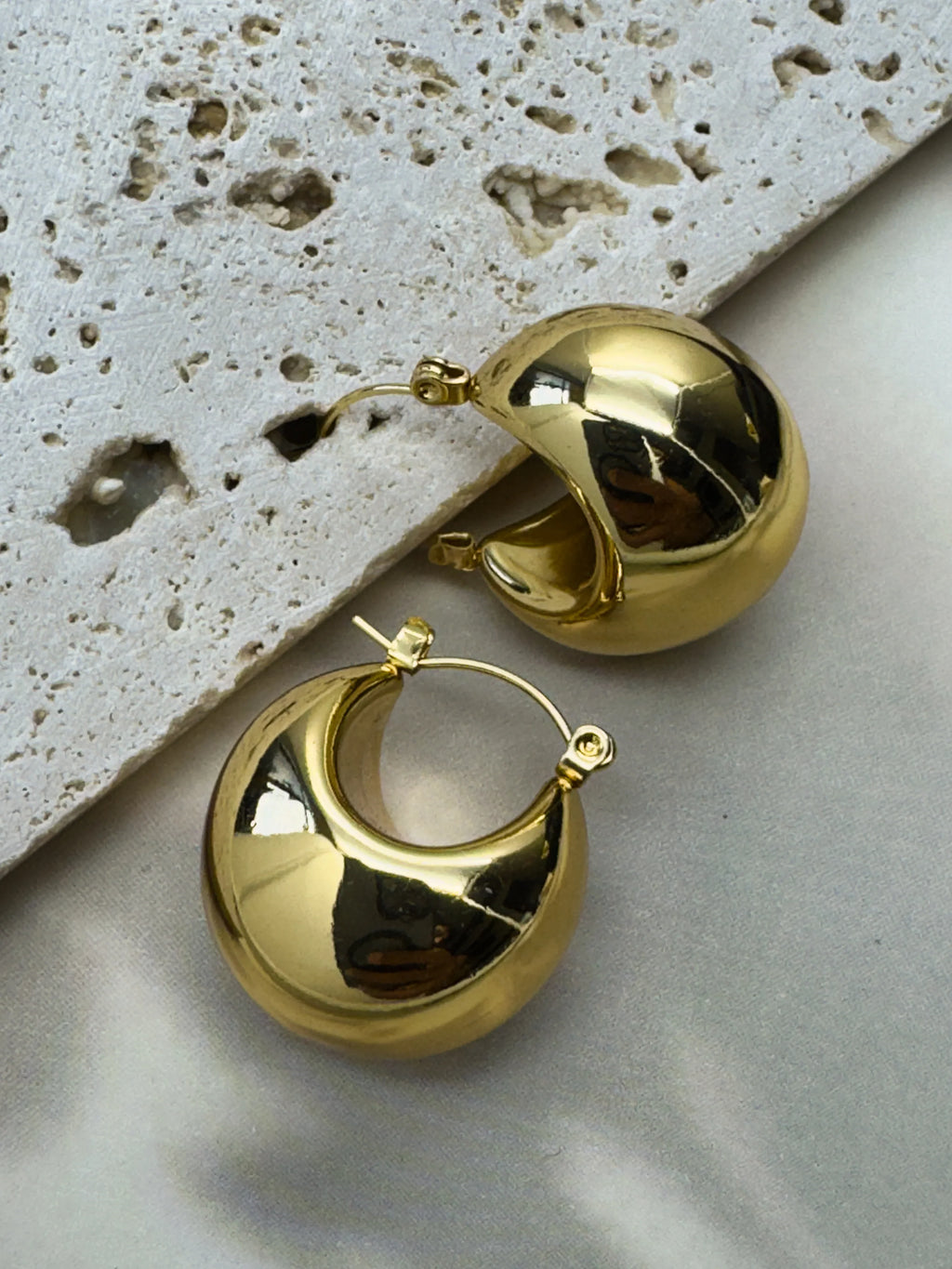 Classic shape Earring - XtraSleek