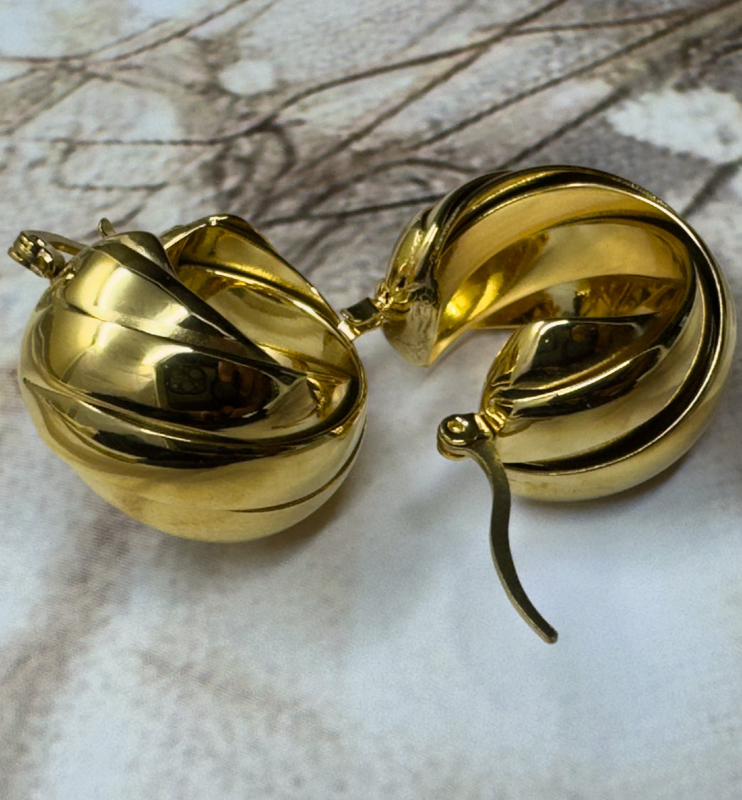 U Shape Lines Earrings - XtraSleek