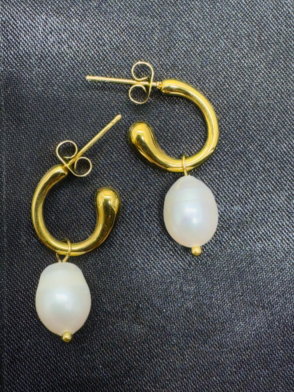 Classic Half Broken Ring Freshwater Pearl Pendant Earrings - XtraSleek