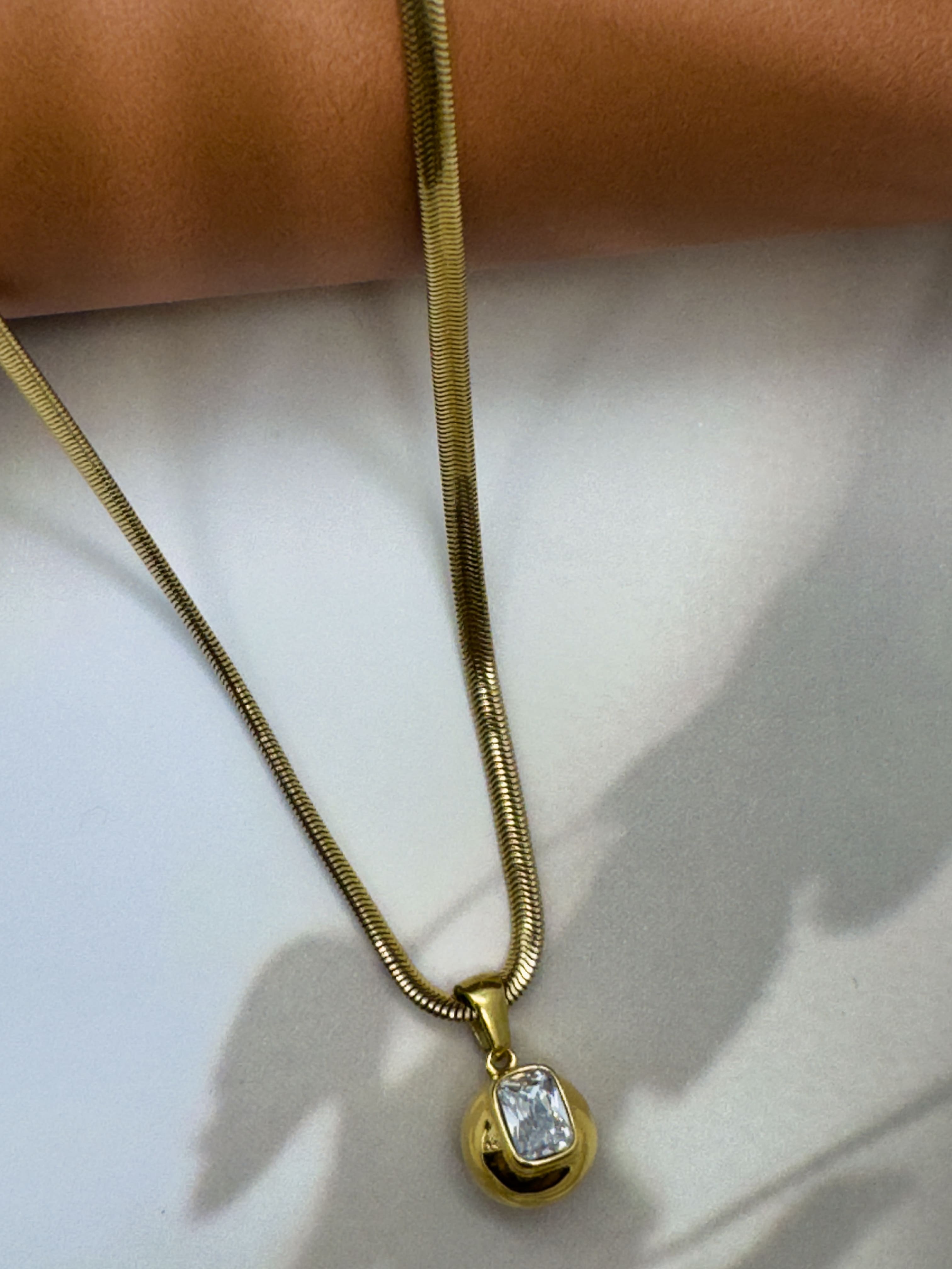 Square White Pendant Necklace - XtraSleek