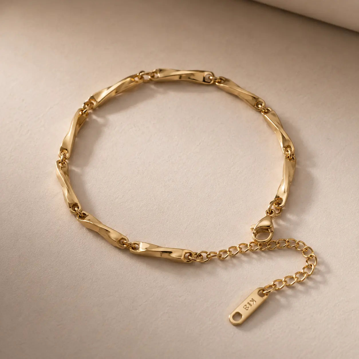Minimal Twist Bracelet